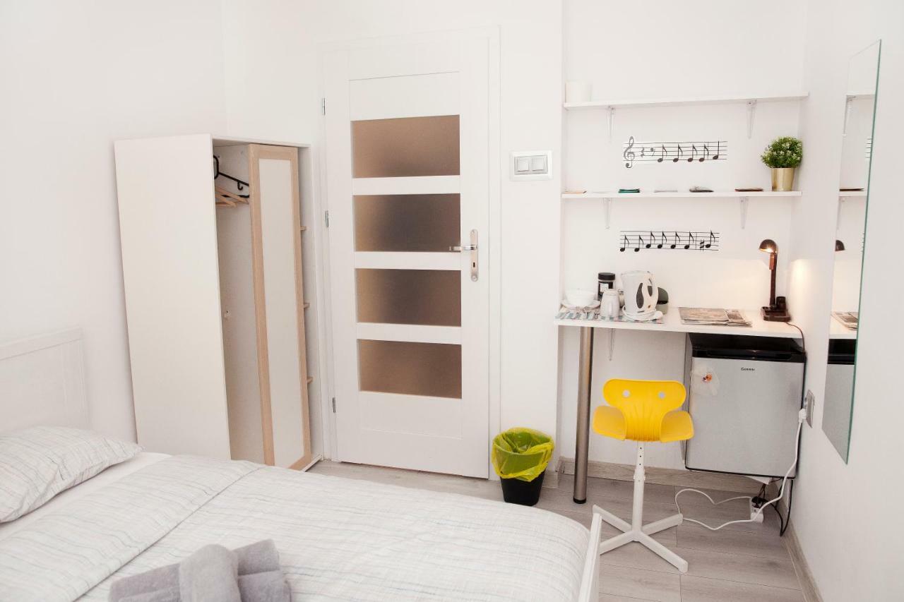 Comfortable Rooms Познан Екстериор снимка